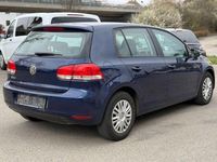Gebraucht VW Golf VI Trendline 80 PS (58 kW) 2011 Blau Kleinwagen