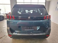 Gebraucht Peugeot 5008 Allure 131 PS (96 kW) 2019 Lackierung emerald crystal SUV