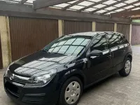 Second-hand Opel Astra 116 CP (85 kW) 2006 Negru Hatchback