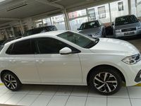 Gebraucht VW Polo Move 116 PS (85 kW) 2024 Weiß Kleinwagen