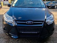 Gebraucht Ford Focus 125 PS (91 kW) 2011 Schwarz Kombi