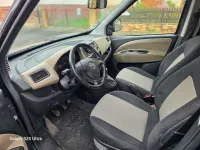 Gebraucht Opel Combo Edition 120 PS (88 kW) 2016 Schwarz Van / Kleinbus
