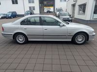 Gebraucht BMW 520 150 PS (110 kW) 2000 Silber Limousine