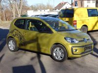 Gebraucht VW up! 75 PS (55 kW) 2017 Honey yellow metallic Kleinwagen