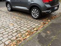 Gebraucht VW T-Roc 116 PS (85 kW) 2021 Grau SUV
