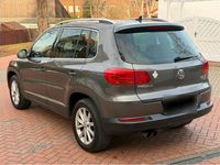 Gebraucht VW Tiguan 140 PS (102 kW) 2013 Grau SUV