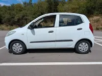 Gebraucht Hyundai i10 Edition 69 PS (50 kW) 2012 Weiß Kleinwagen