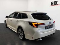 Neu Toyota Corolla 140 PS (102 kW) 2025 Weiß Kombi