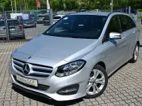 Gebraucht Mercedes B180 Urban 122 PS (89 kW) 2018 Silber Kleinwagen
