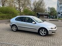 Second-hand Seat Leon 105 CP (77 kW) 2004 Argintiu Hatchback