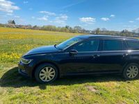 Gebraucht VW Passat 120 PS (88 kW) 2016 Schwarz Limousine