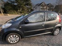 Gebraucht Peugeot 107 Urban Move 68 PS (50 kW) 2007 Grau Kleinwagen
