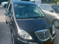 Gebraucht Lancia Musa 95 PS (69 kW) 2012 Schwarz Van / Kleinbus