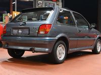 Gebraucht Ford Fiesta 103 PS (75 kW) 1990 Grau Limousine