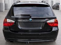 Gebraucht BMW 318 Sport Line 143 PS (105 kW) 2007 Schwarz Kombi
