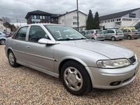 Gebraucht Opel Vectra Selection 101 PS (74 kW) 2001 Grau Limousine