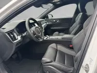 Gebraucht Volvo V60 Plus 197 PS (144 kW) 2025 Crystal weiß perleffekt Kombi