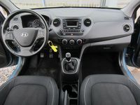 Gebraucht Hyundai i10 Passion 87 PS (63 kW) 2016 Aqua sparkling (metallic) Kleinwagen