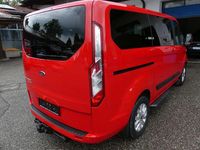 Gebraucht Ford Tourneo 131 PS (96 kW) 2019 Race red Van / Kleinbus