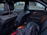 Gebraucht Mercedes E350 AMG line 258 PS (189 kW) 2016 Schwarz Limousine