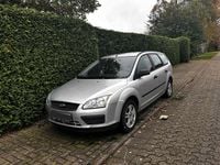 Gebraucht Ford Focus 109 PS (80 kW) 2006 Silber Kombi