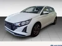 Gebraucht Hyundai i20 Trend 101 PS (74 kW) 2025 Weiss Kleinwagen