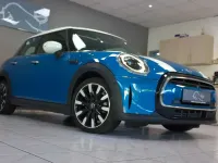 Używany Mini Cooper 136 KM (100 kW) 2023 Niebieski Hatchback