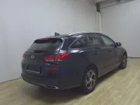 Gebraucht Hyundai i30 Intro Edition 116 PS (85 kW) 2020 Schwarz Kombi
