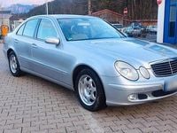 Gebraucht Mercedes E320 224 PS (164 kW) 2003 Silber Limousine