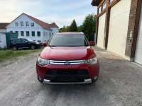 Gebraucht Mitsubishi Outlander Invite 150 PS (110 kW) 2014 Rot SUV