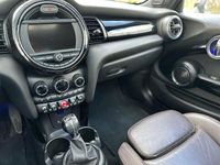 Gebraucht Mini Cooper 136 PS (100 kW) 2017 Silber Kleinwagen