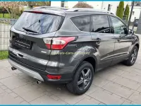 Gebraucht Ford Kuga Trend 120 PS (88 kW) 2018 Magneticgrau (metallic) SUV