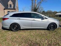 Gebraucht Hyundai i40 135 PS (99 kW) 2012 Grau Kombi