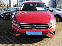 Gebraucht VW Tayron Life 150 PS (110 kW) 2023 Rot SUV
