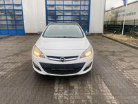 Gebraucht Opel Astra Active 131 PS (96 kW) 2013 Weiß Limousine