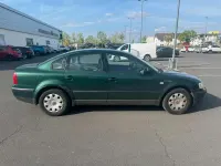 Gebraucht VW Passat 101 PS (74 kW) 2000 Grün Limousine