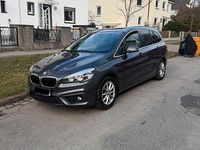 Gebraucht BMW 218 150 PS (110 kW) 2015 Grau Kombi