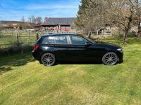 Gebraucht BMW 114 102 PS (75 kW) 2013 Schwarz Kleinwagen