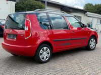 Gebraucht Skoda Roomster Plus Edition 105 PS (77 kW) 2010 Rot Van / Kleinbus