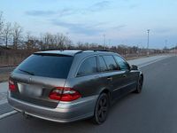 Gebraucht Mercedes E220 178 PS (130 kW) 2007 Grau Kombi