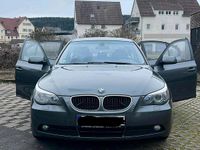 Gebraucht BMW 523 177 PS (130 kW) 2005 Grau Limousine