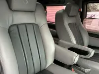 Gebraucht Chevrolet Express 314 PS (230 kW) 2013 Silber Van / Kleinbus