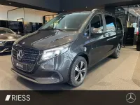 Gebraucht Mercedes V220 Style 163 PS (119 kW) 2026 Grau Van / Kleinbus