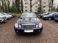 Gebraucht Mercedes E280 190 PS (139 kW) 2009 Blau Kombi