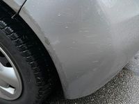 Gebraucht Nissan Micra 65 PS (47 kW) 2005 Silber Kleinwagen