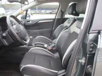 Gebraucht Citroën C4 SELECTION 120 PS (88 kW) 2012 Grau Limousine