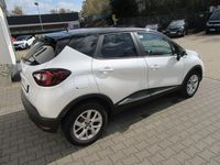 Gebraucht Renault Captur LIMITED Deluxe 90 PS (66 kW) 2018 Weiß SUV