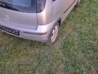 Usata Opel Corsa 60 CV (44 kW) 2004 Argento Utilitaria