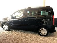 Gebraucht Citroën Berlingo 112 PS (82 kW) 2011 Schwarz metallic Van / Kleinbus