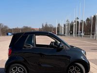Gebraucht Smart ForTwo Cabrio 90 PS (66 kW) 2017 Schwarz Cabrio